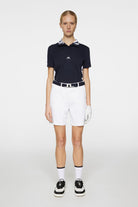 J. Lindeberg Damskie Długie Spodenki Gwen White