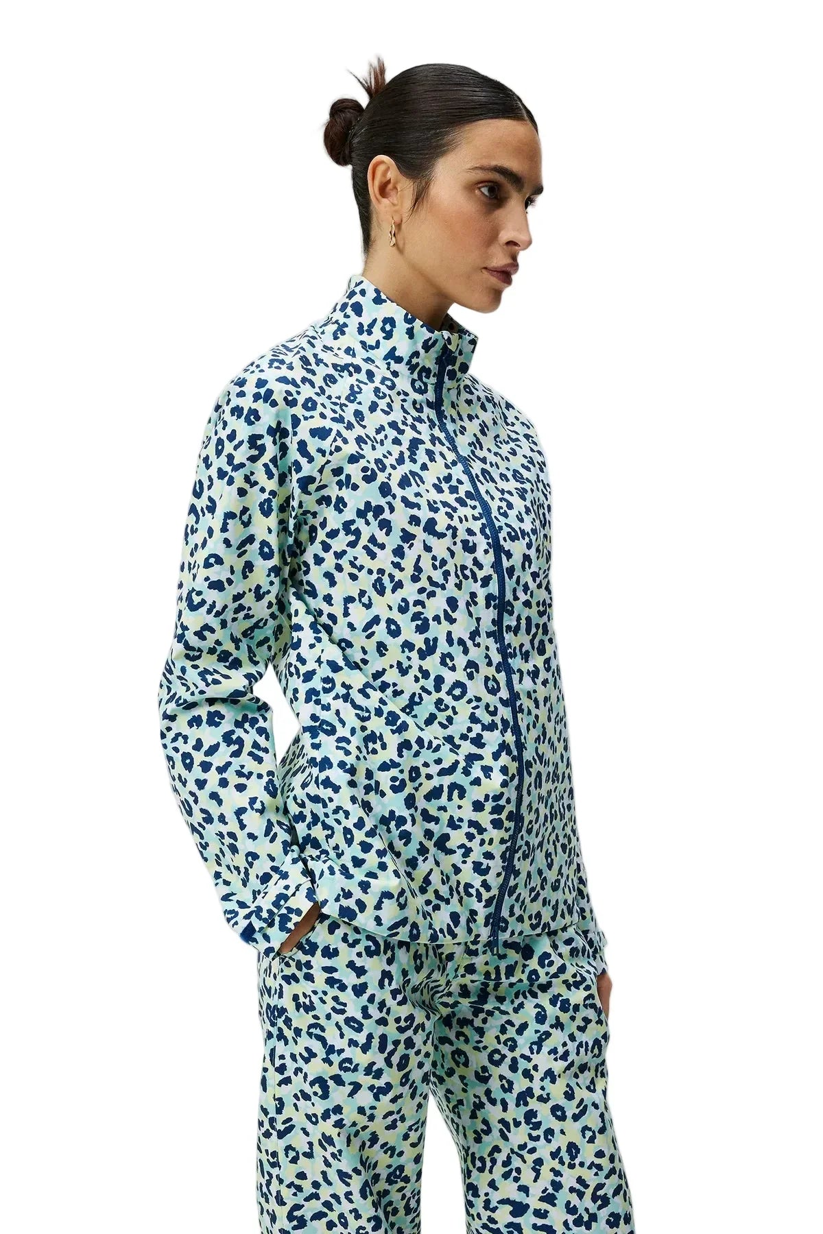J.Lindeberg Evertine Jacket Leopard Aruba Blue - Epic Golf