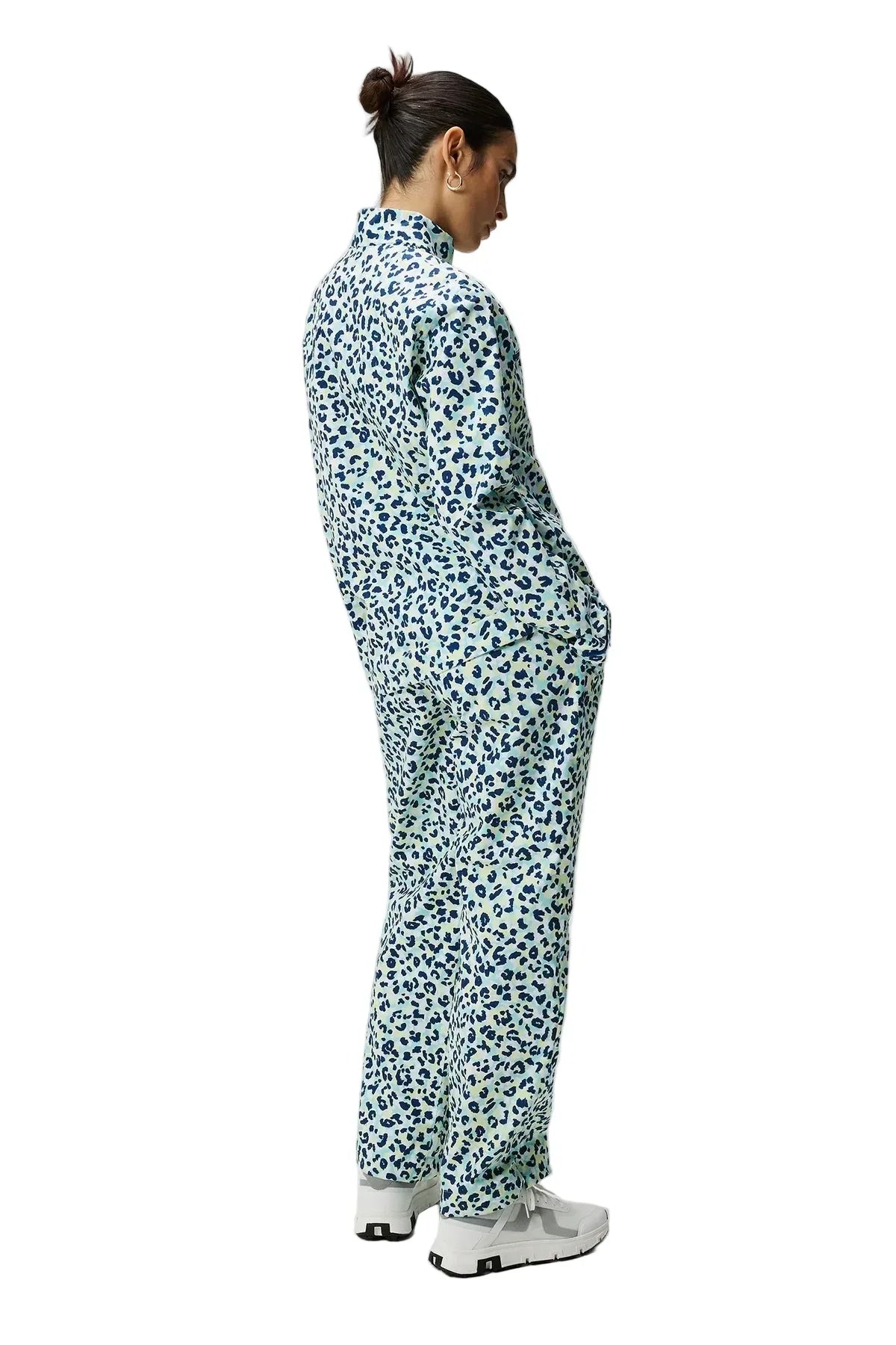 J.Lindeberg Evertine Jacket Leopard Aruba Blue - Epic Golf