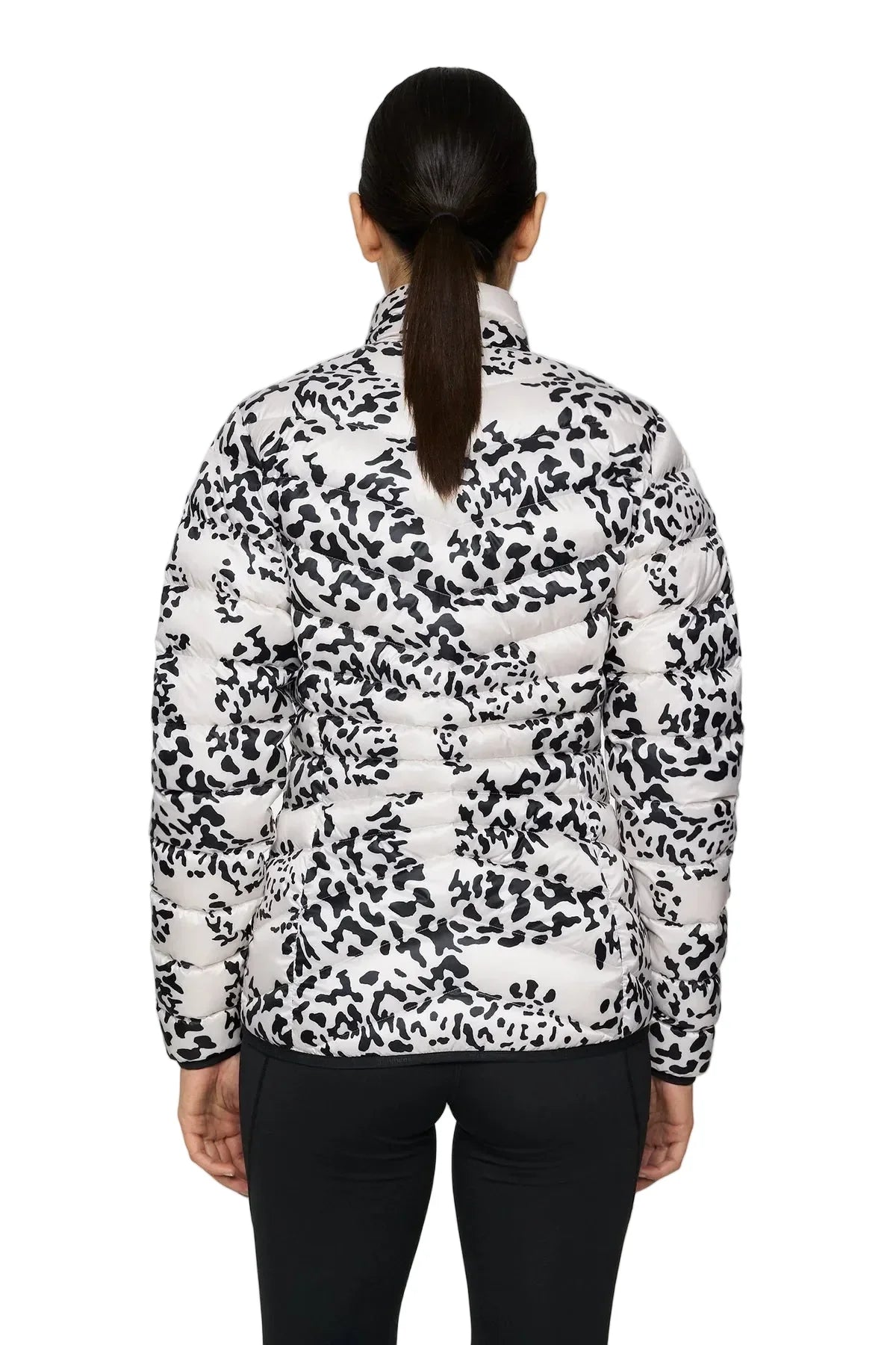 J. Lindeberg Damska Kurtka Puchowa Lara Print Snake Rock Moonbeam - Epic Golf